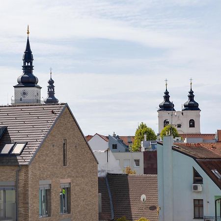 Apartman Leonardo - City Center Trnava Luaran gambar