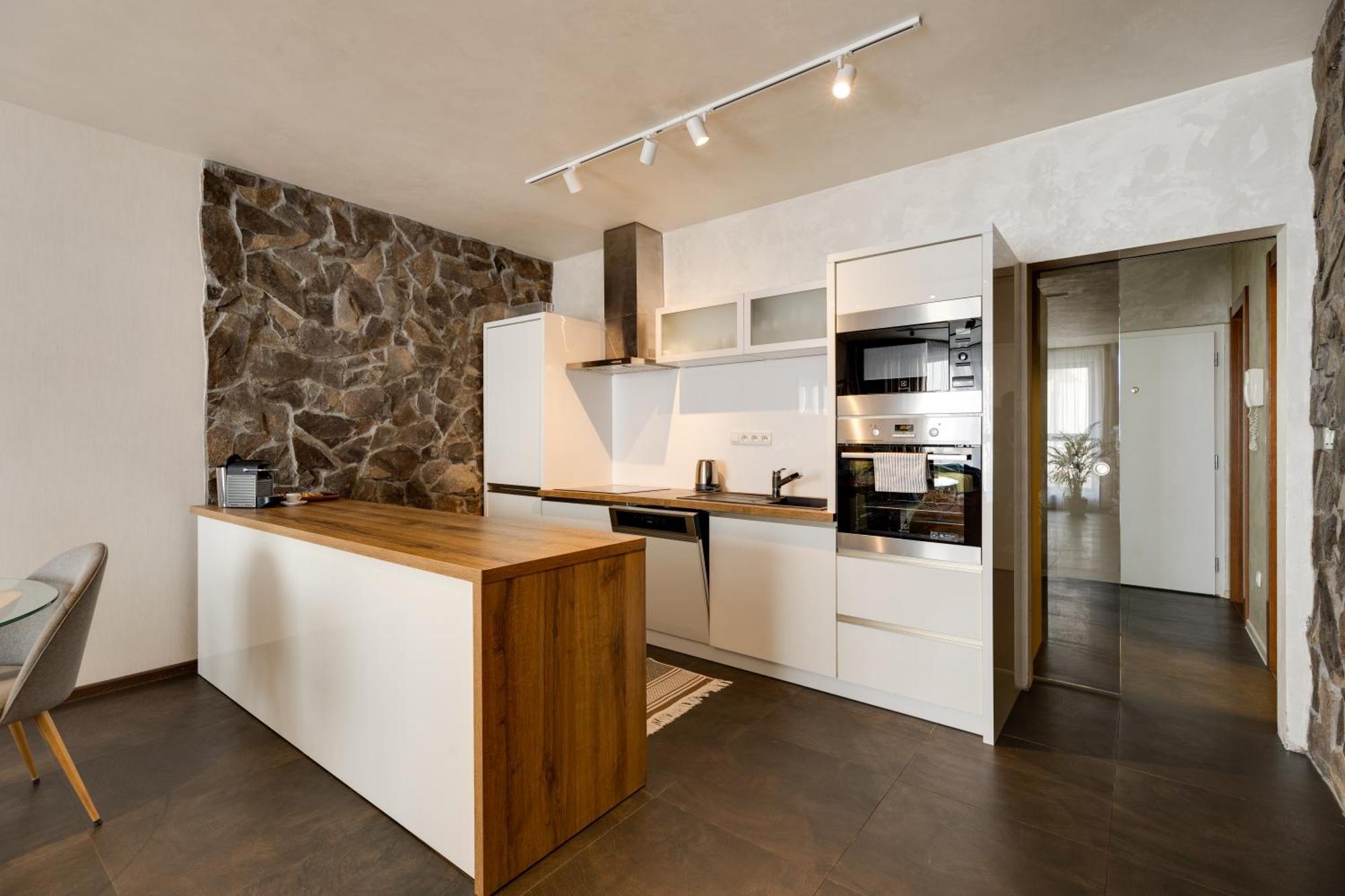 Apartman Leonardo - City Center Trnava Luaran gambar