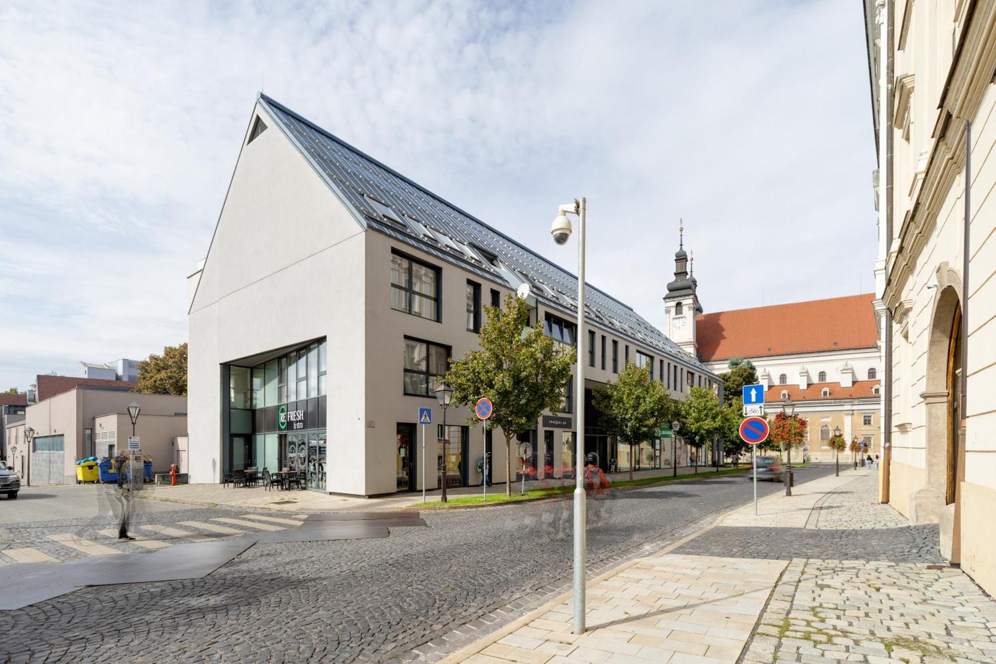 Apartman Leonardo - City Center Trnava Luaran gambar